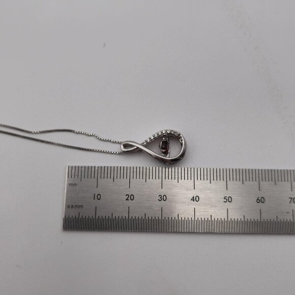 18 Inch Sterling Silver Floating Garnet Gem With CZ Accents Necklace A3018 - Picture 8 of 9